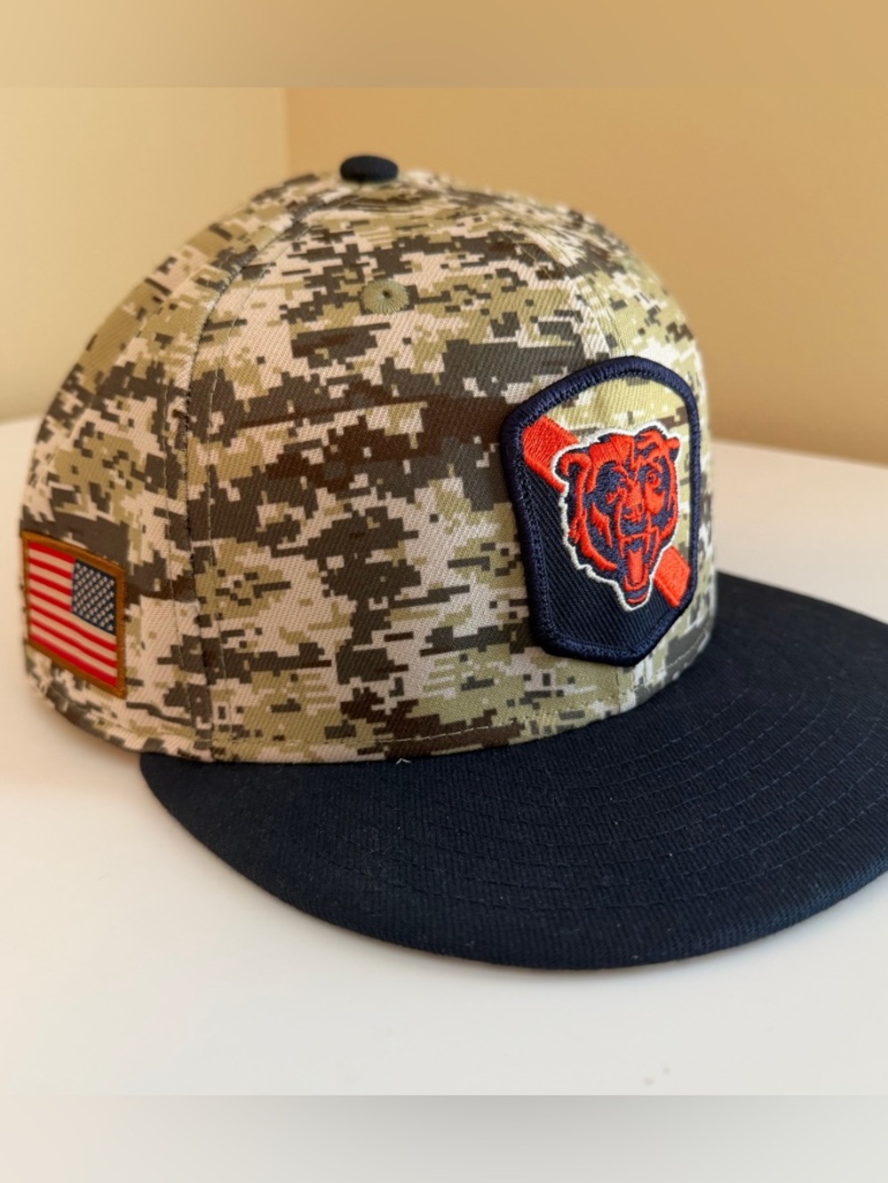 Chicago Bears Men's New Era Camo/Navy Salute To Service 9FIFTY Snapback Hat NFL